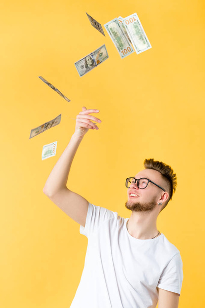 easy income successful hipster guy portrait - Photo, image