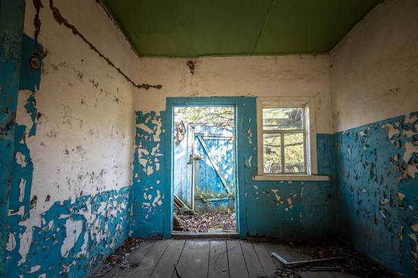 Innen verlassenes Haus Tschernobyl - Foto, Bild