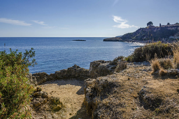 Wybrzeża Morza Jońskiego na wyspie Kefalonia. Grecja - Zdjęcie, obraz