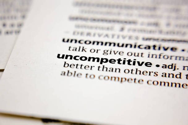 Word or phrase uncompetitive in a dictionary. - Фото, зображення