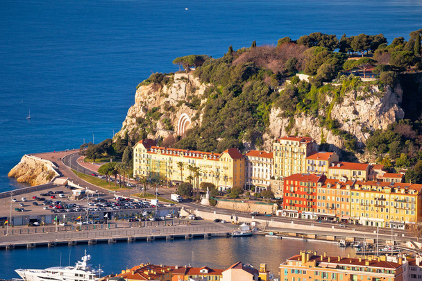 City of Nice värikäs ranta ja purjehdus satama-antenni näkymä
 - Valokuva, kuva