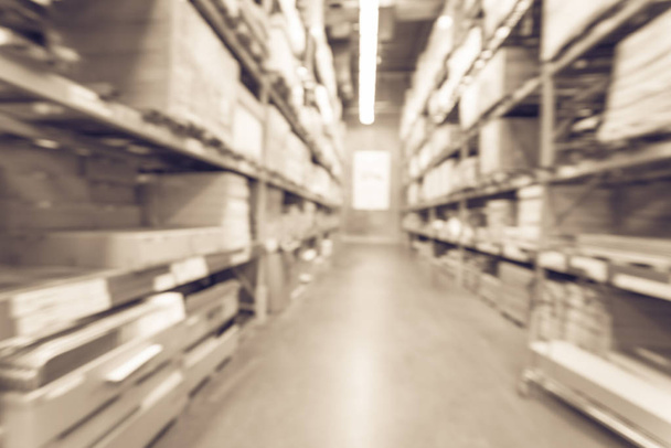 Фільтроване зображення розмито фон бортовий кошик на гігантських меблевий склад магазину в США - Фото, зображення