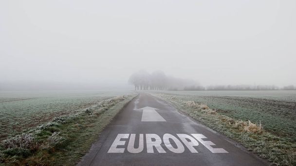 欧州の道路標識 - 写真・画像