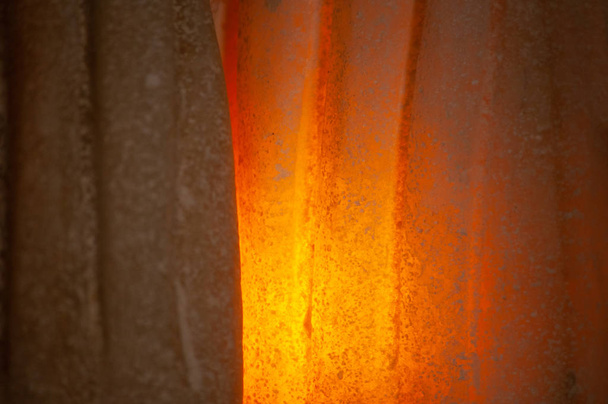 Lampe à sel décorative et curative, Lampe à sel himalayenne gros plan
 - Photo, image