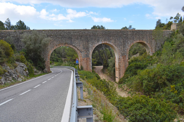 Aqueduct in Castellet and gornal Province of Barcelona - Photo, Image