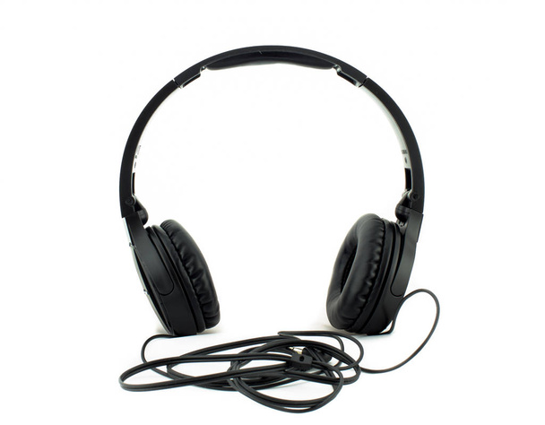 fekete fejhallgató elszigetelt fehér háttér - Fotó, kép