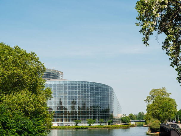 European Parliament headquarter building Strasbourg - Foto, Imagem