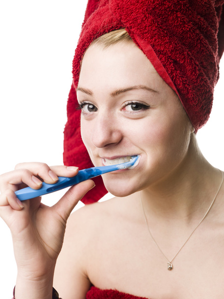 Κορίτσι που βουρτσίζει τα δόντια της - Φωτογραφία, εικόνα