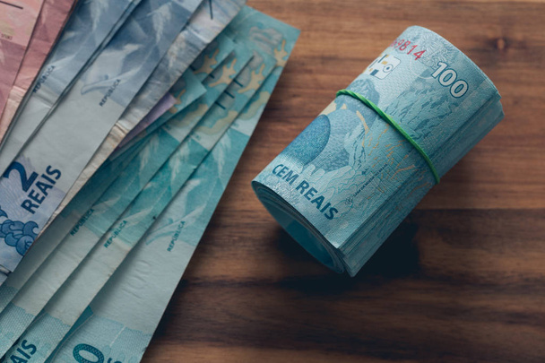 Brezilya parası, 100 reais mezhepleri - Fotoğraf, Görsel