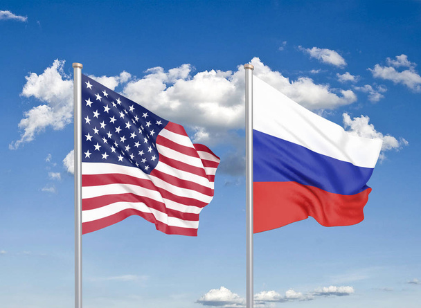 Ηνωμένες Πολιτείες Αμερικής εναντίον Ρωσίας. Χοντρές χρωματιστές μεταξένιες σημαίες της Αμερικής και της Ρωσίας. 3D απεικόνιση στο φόντο του ουρανού. - Εικονογράφηση - Φωτογραφία, εικόνα