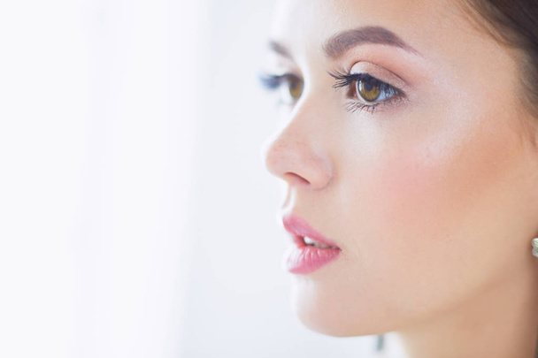Beauty portrait of female face with natural skin - Zdjęcie, obraz