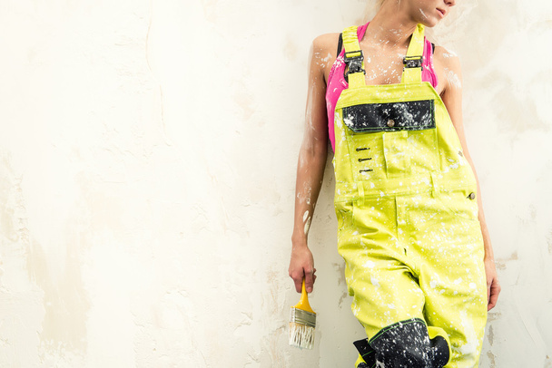 Female in coverall - Foto, afbeelding