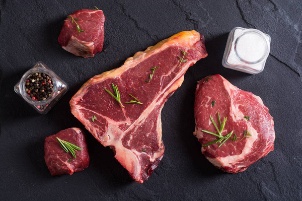 Variety of raw beef meat steak  - 写真・画像
