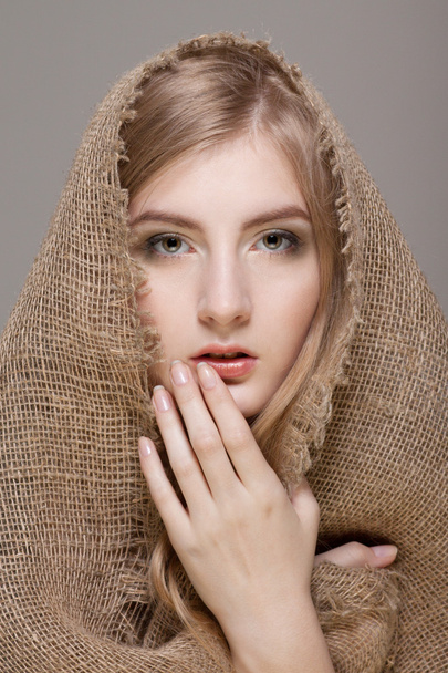 woman with scarf - Фото, изображение
