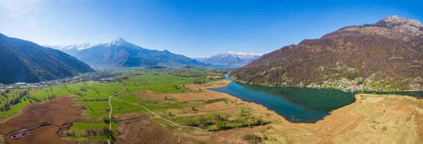 Reserva Natural de Pian di Spagna - Trivio di Fuentes - Lombardia - Vista aérea a sul
 - Foto, Imagem