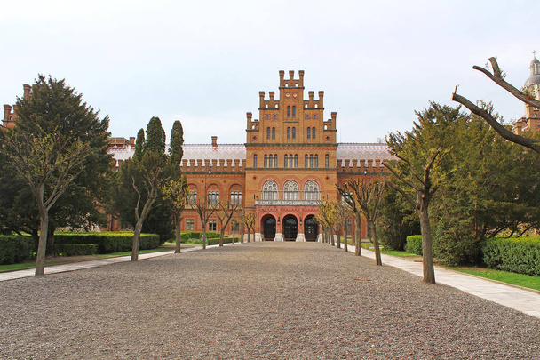 Université de Tchernivtsi - l'ancienne résidence métropolitaine, Ukraine
 - Photo, image