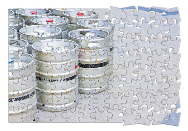 ビール醸造 - パズル形状のコンセプトイメージ - 写真・画像