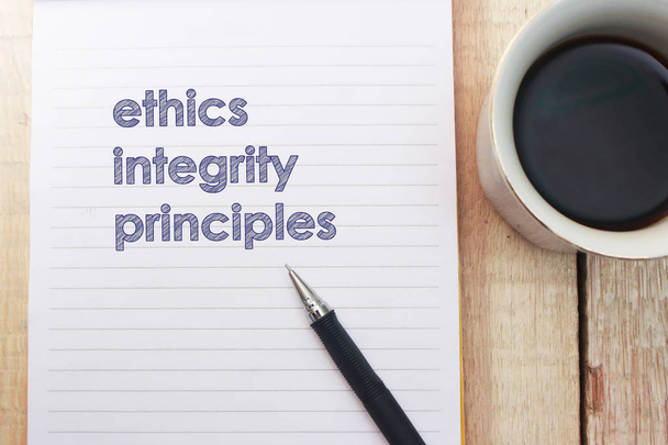 Principes d'intégrité éthique, mots d'affaires Citations Concept
 - Photo, image