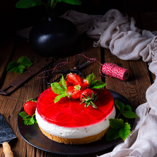 delicious cream quark pie with strawberries - Photo, image