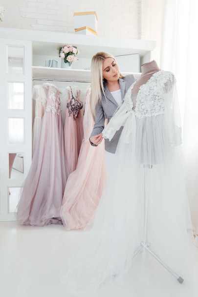 luxury boutique consultant designer evening gown - Valokuva, kuva