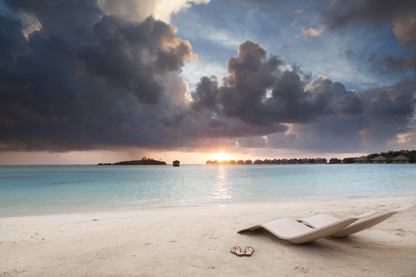 Отдых на пляже
 - Фото, изображение