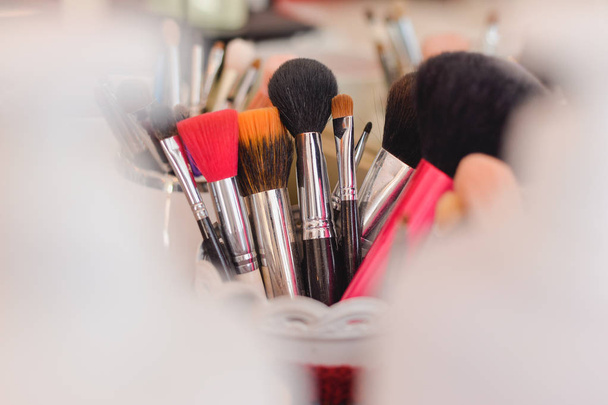 set of makeup brushes - Fotoğraf, Görsel