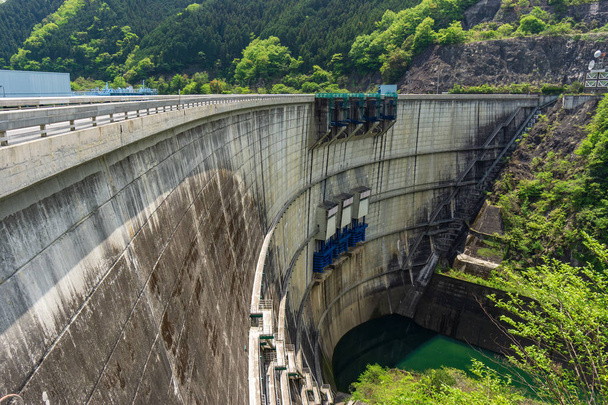 Paisaje de la presa Yahagi en Aichi, Japón
. - Foto, imagen
