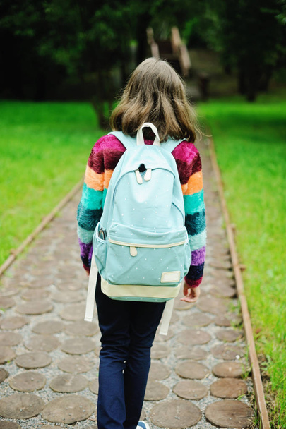 Kid girl with backpack - Foto, Imagen