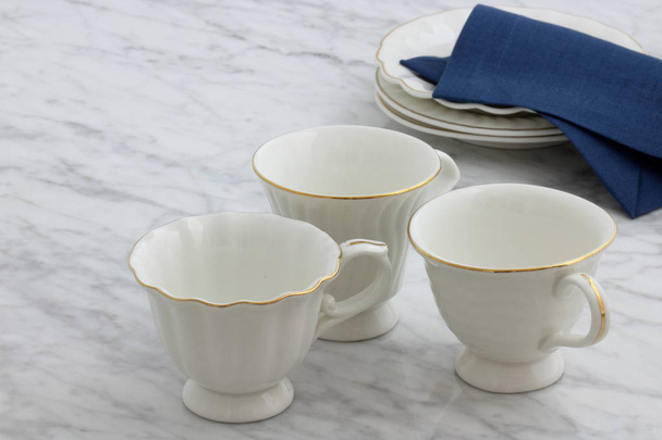 precioso conjunto de tazas de té
 - Foto, imagen