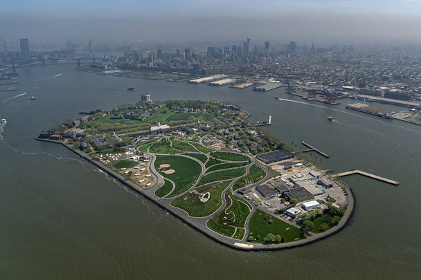 governor island manhattan aerial view new york - Φωτογραφία, εικόνα