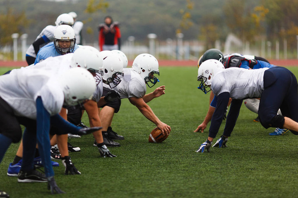 August 2014 - Vladivostok, Primorsky Krai - Training of the Primorsky American Football Team Wild Padny at the FEFU campus stadium on Russky Island - Fotoğraf, Görsel