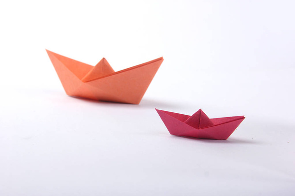 Paper boats over white  background - Foto, Imagen