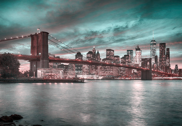Bir Manhattan'ın günbatımı. - Fotoğraf, Görsel
