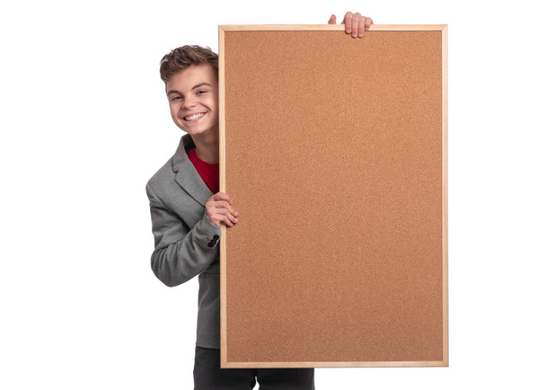 Teen boy with board - Foto, imagen