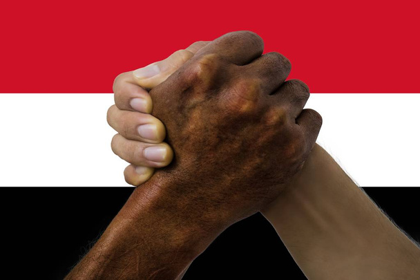 Egyptin lippu, monikulttuurisen nuorisoryhmän integrointi
 - Valokuva, kuva