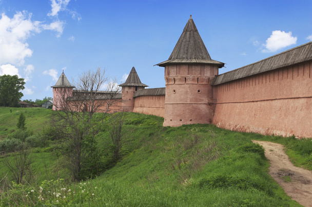 Suzdal ancient Kremlin in spring day - Фото, изображение