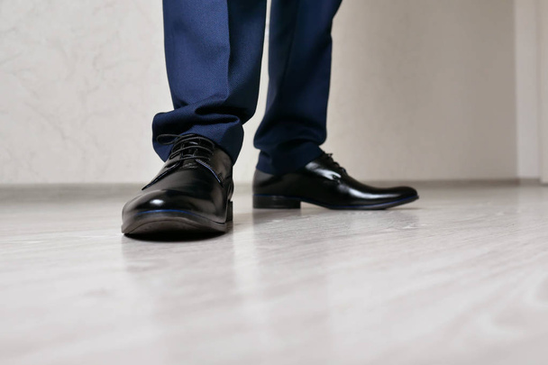 men feet in black shoes close-up - Zdjęcie, obraz