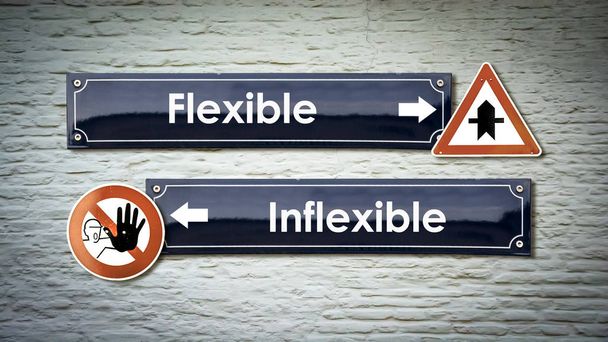 Señal de calle Flexible versus Inflexible
 - Foto, imagen