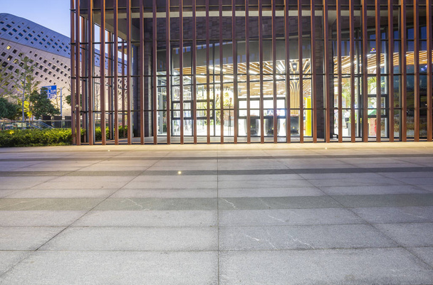 moderno edificio de oficinas de negocios exterior
 - Foto, Imagen