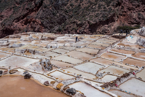Salineras de Maras est une mine de sel près de Cusco, Pérou
 - Photo, image