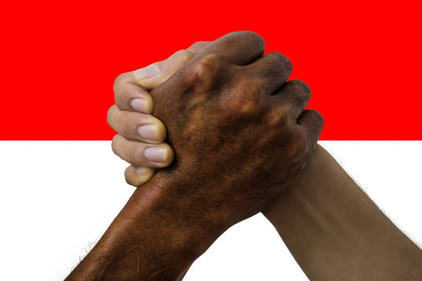 Flagge Indonesiens, Integration einer multikulturellen Gruppe junger Menschen - Foto, Bild