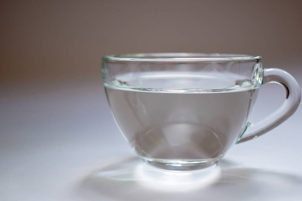 Transparent glass cup with water 1 - Fotoğraf, Görsel