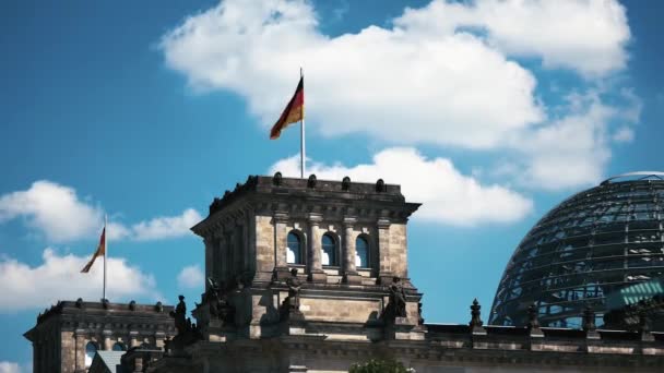 ドイツ、ベルリンのライヒスタグビルのタイムラプス - 映像、動画