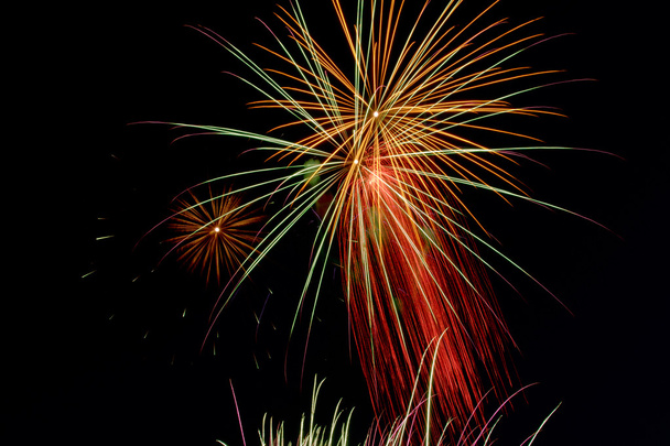 Fireworks on black - Fotoğraf, Görsel