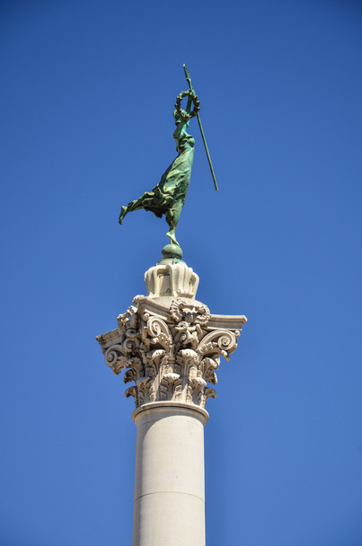 Goddess of Victory Statue atop the Dewey Monument at Union Squar - Photo, Image