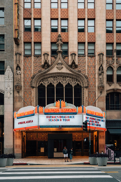 The United Artists theater in downtown Los Angeles, California - Photo, Image