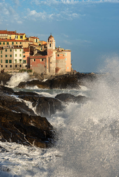 Big waves Mediterranean sea - Tellaro village Liguria Italy  - Foto, Imagem