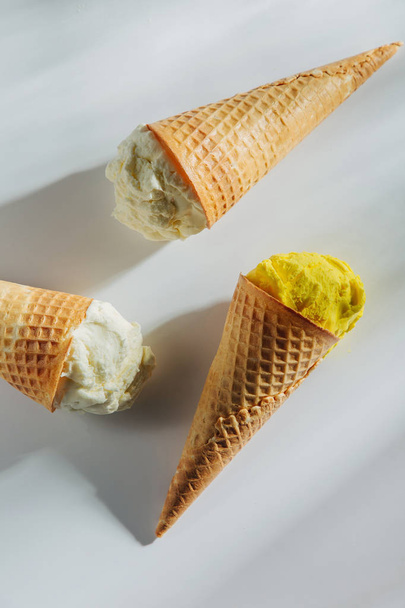 Ice cream cones on white background. Summer concept. - Foto, Bild