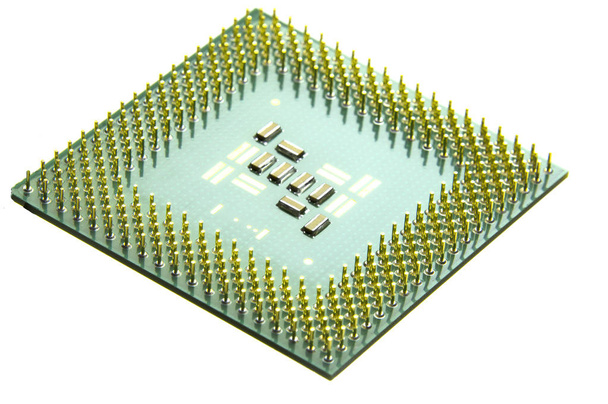 Groene processor gouden pinnen met SMD componenten in gereflecteerd licht - Foto, afbeelding