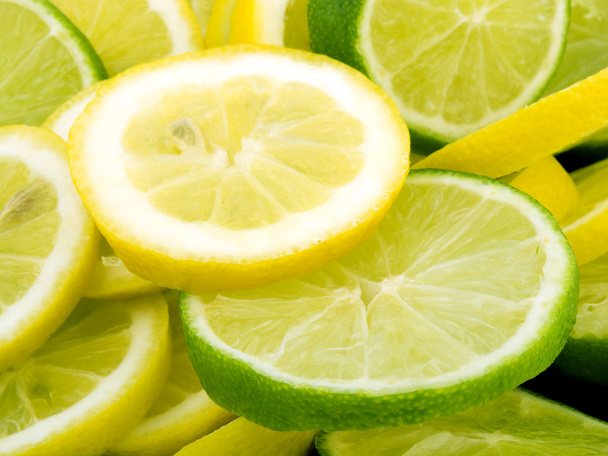 Rodajas de limón y lima
 - Foto, imagen